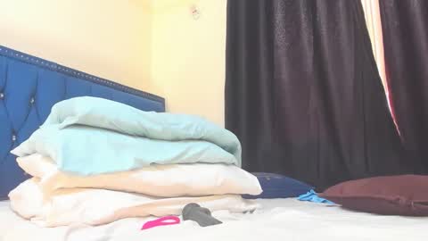 african_barbie25 online show from May 1, 6:49 am