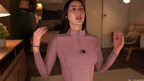 Emma online show from January 18, 1:46 am