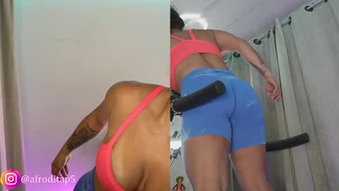 Snapshot of afrodita_p_ chatting on February 25, 9:31 am Afrodita P online show from February 25, 9:31 am
