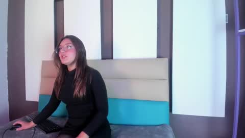 Snapshot of afrodita_shalom chatting on March 6, 10:52 am AFRODITA online show from March 6, 10:52 am