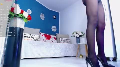 Amalia online show from February 5, 11:46 am