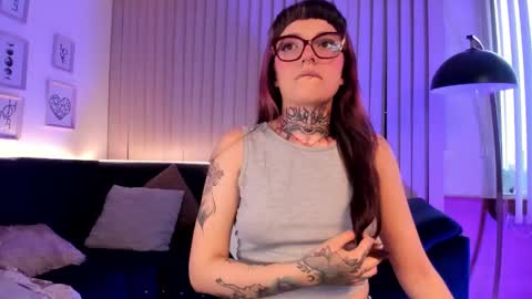 Agata Volkov online show from March 18, 9:20 pm