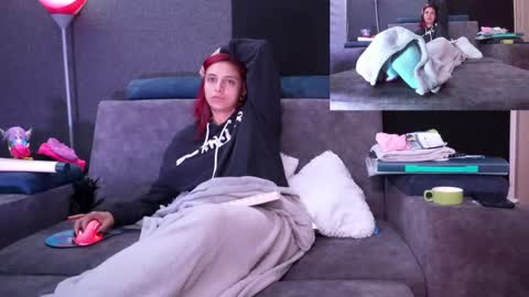 Agata Collinss online show from October 9, 12:48 am