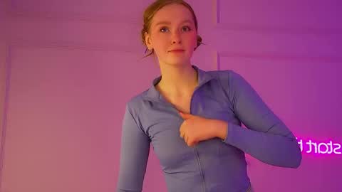 AgataFoxley online show from November 5, 6:13 pm