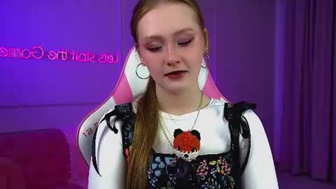 AgataFoxley online show from June 20, 6:33 pm