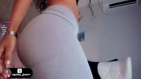 agatha_jener online show from July 28, 11:39 am