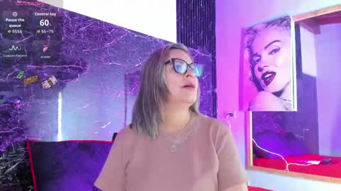 agatha_pleasure online show from May 1, 11:46 am
