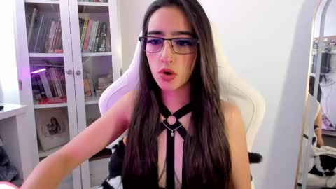 agathablair4 online show from May 20, 2:25 pm