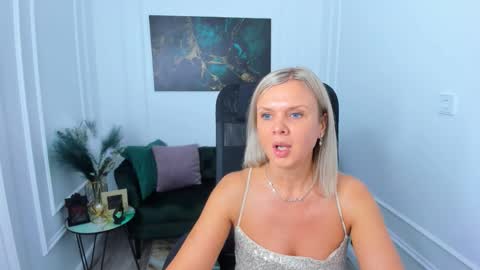 Agatha online show from February 5, 7:28 pm