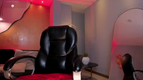 Agatha online show from February 4, 5:53 am