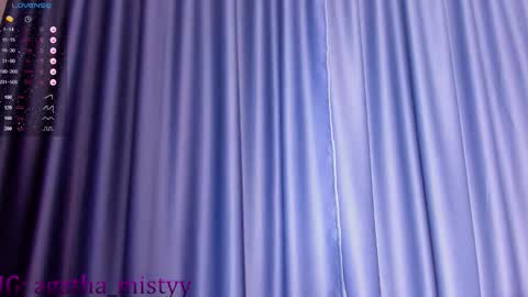 agathameow online show from October 4, 5:39 pm