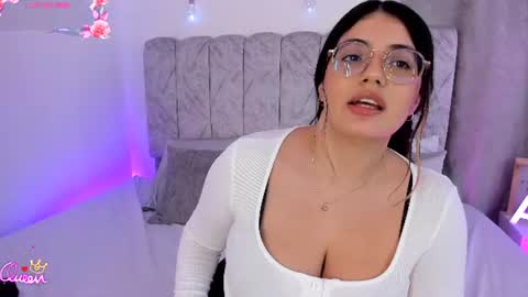 Agatha Owens online show from July 23, 1:58 am