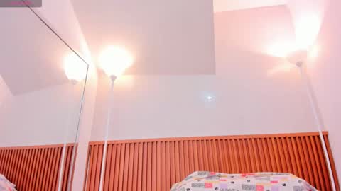 Aggy online show from February 21, 4:08 pm