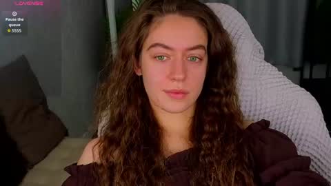 agnes wells online show from July 26, 1:24 am