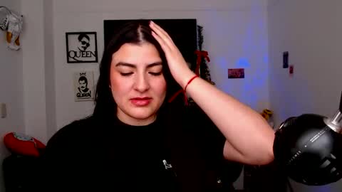 Ahriana Bluff online show from November 10, 5:08 pm