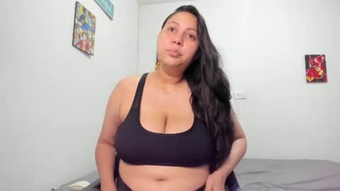 Andrea online show from June 27, 4:24 am