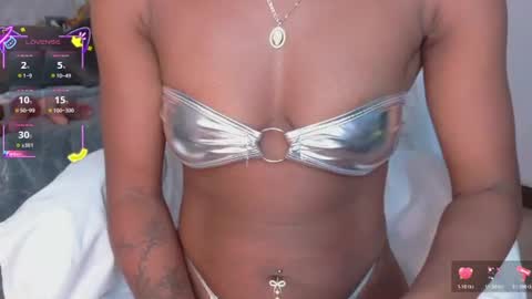 Ahvi Ebony online show from June 25, 12:29 pm
