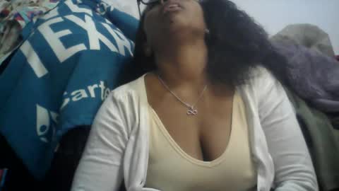 Aicha boobs online show from June 14, 5:02 pm