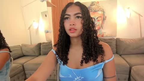 Alisson online show from November 3, 5:50 pm