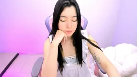 Ailee Hyuga online show from December 19, 3:48 pm