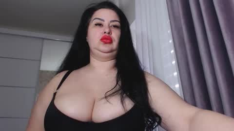 ailyn_wild online show from March 19, 8:07 am