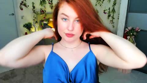 Louise online show from May 2, 9:29 pm