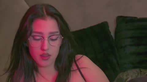 AishaHummer online show from November 9, 12:49 am