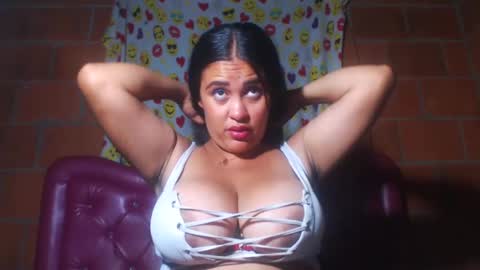 aisha koswell3 online show from March 1, 7:41 am