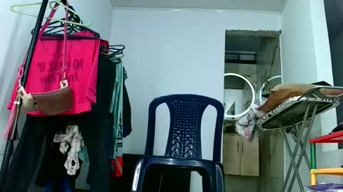 aisha koswell3 online show from March 15, 8:38 am