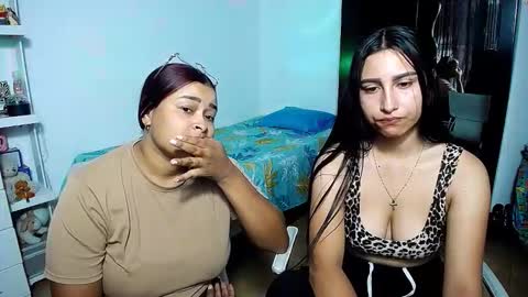 aisha_stacey0410 online show from February 6, 4:10 pm