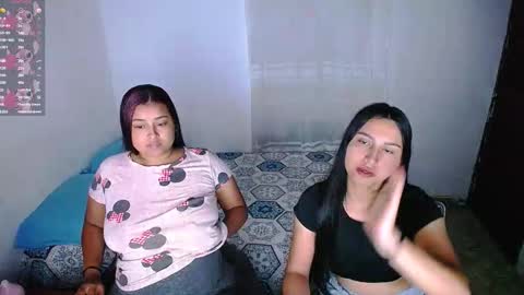 aisha_stacey0410 online show from January 16, 3:02 am