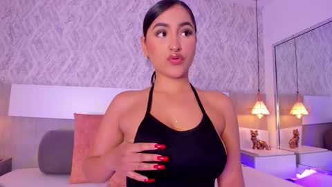 Snapshot of aishapeyton chatting on September 8, 3:22 pm Aisha online show from September 8, 3:22 pm