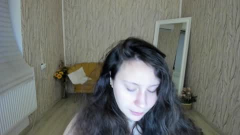 Snapshot of aisharouhi chatting on January 2, 5:24 am Aisha online show from January 2, 5:24 am