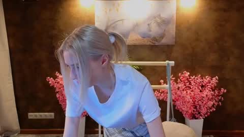 aishiro online show from February 17, 12:49 pm