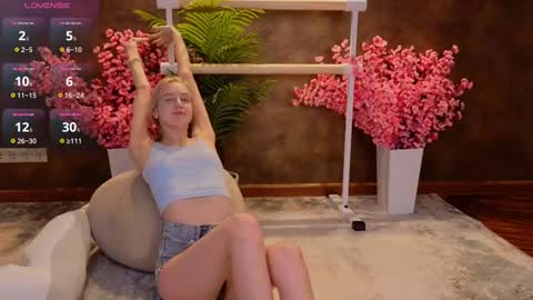 aishiro online show from February 20, 12:36 pm