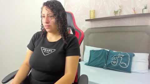 Snapshot of aixa_15 chatting on September 17, 12:14 pm Aixa Burgos online show from September 17, 12:14 pm