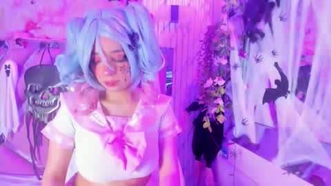 Snapshot of akane_hikari_ chatting on October 19, 5:31 am akane hikari online show from October 19, 5:31 am