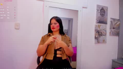 Snapshot of alahia_am chatting on February 2, 11:40 am alahia_am online show from February 2, 11:40 am