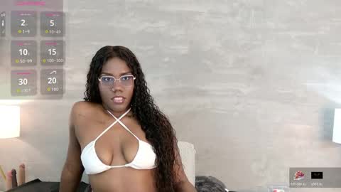 alaia_colins online show from June 9, 12:32 am