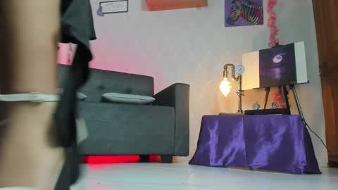 Alaia online show from September 29, 10:59 pm