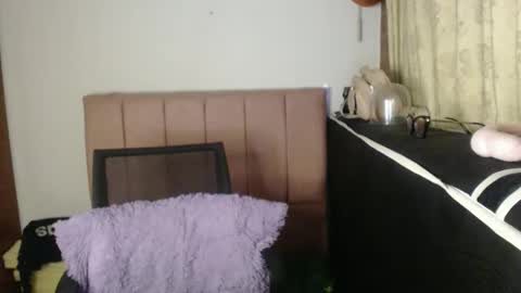 alaina_blessed online show from May 7, 12:48 am