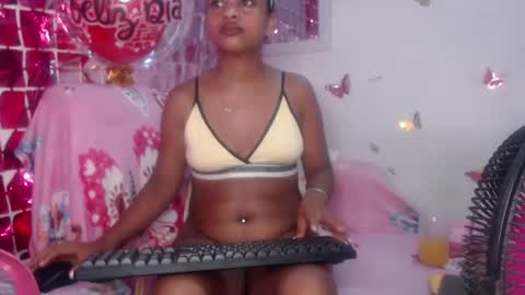 Snapshot of alana_2024 chatting on September 23, 12:20 am Working hours pm to am every day online show from September 23, 12:20 am