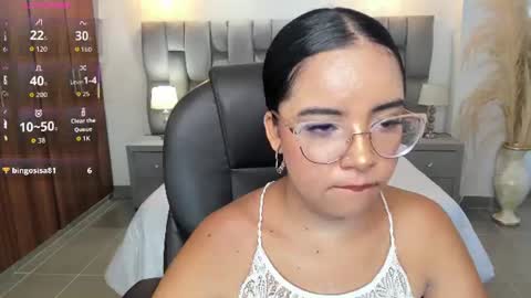 alana  online show from July 9, 7:27 pm