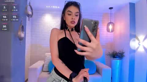 Alana online show from March 7, 8:55 pm