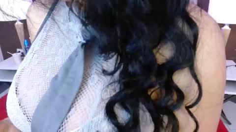 Snapshot of alanagh_ chatting on September 24, 3:27 am alana online show from September 24, 3:27 am