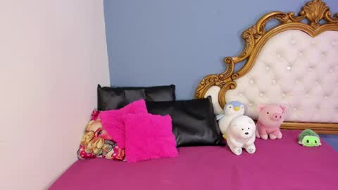 alana online show from May 10, 3:52 am