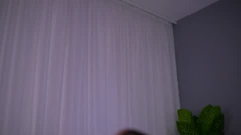 AlanaReign online show from July 11, 11:43 am