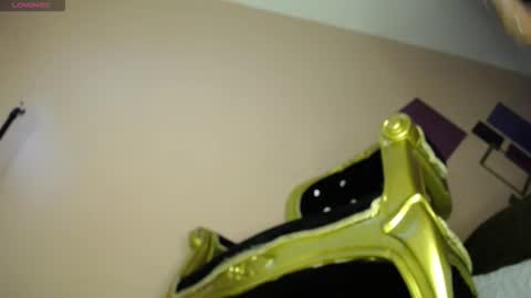 Snapshot of alanna_fox_ chatting on September 30, 9:30 pm Alanna Fox online show from September 30, 9:30 pm