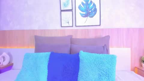 Alanna  online show from December 15, 4:18 am