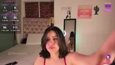 Snapshot of alannalove__ chatting on January 19, 5:05 am Alanna online show from January 19, 5:05 am